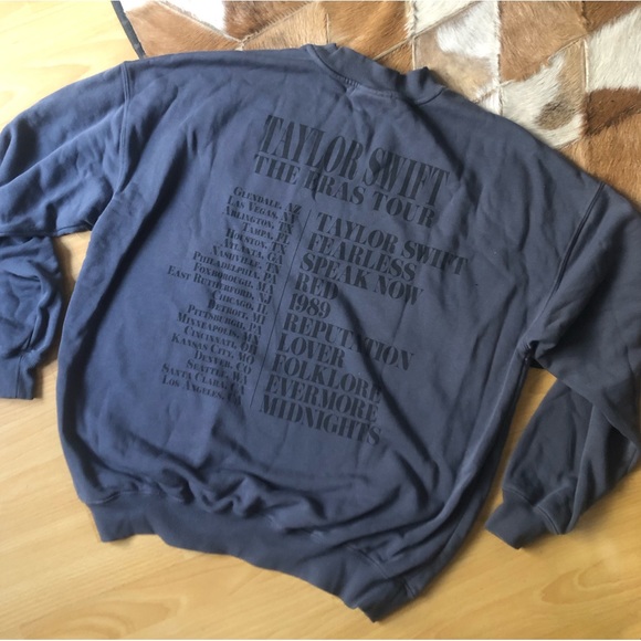 Authentic Taylor Swift Eras tour crewneck - Picture 2 of 5